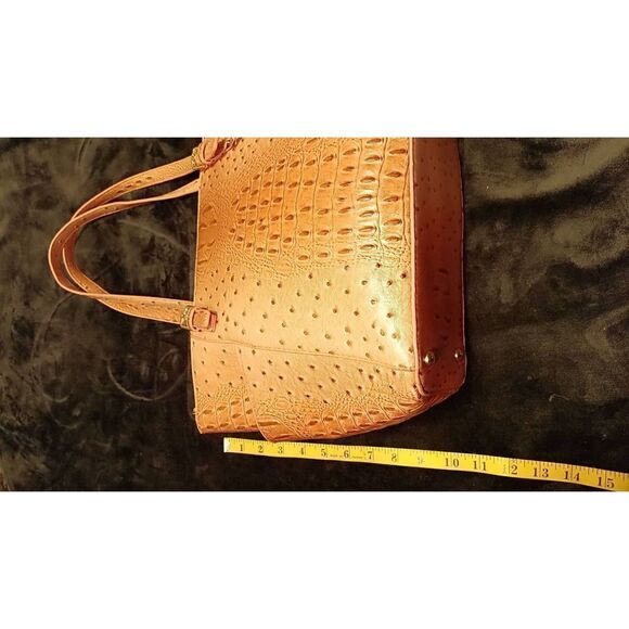 Elegant Orange Shoulder Bag - Picture 3 of 11